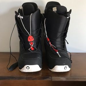 Burton Moto Snowboard Boots Sz 11 Men’s